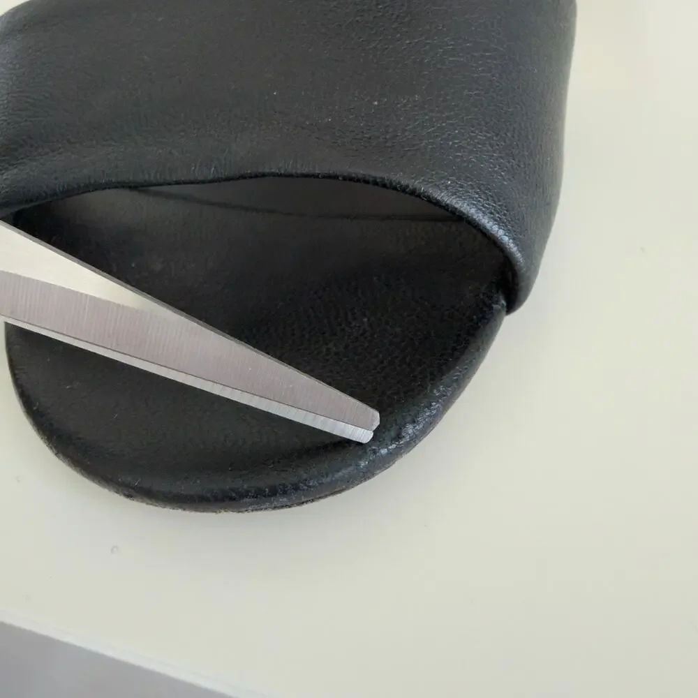 CHANEL‎ Pearl Heel Mules 35 1/2 Black Leather Double Strap Slide Heeled Sandals